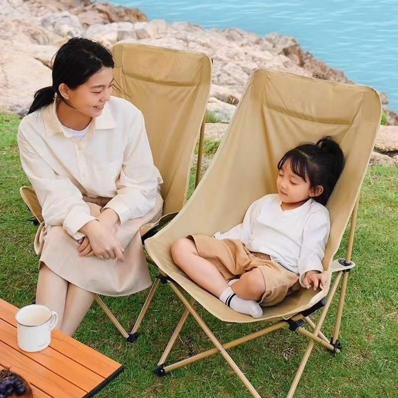 https://fulmo-img-server.com/outdoor-chair-lab/d063c1bb-1cca-4a09-9455-bd1c99757343.jpg