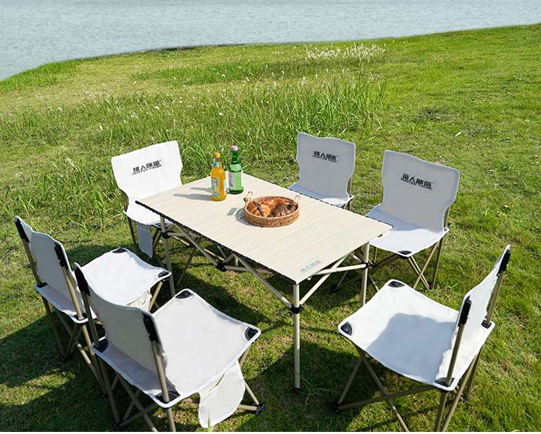 https://fulmo-img-server.com/outdoor-chair-lab/d16fb06e632a4be8964916506d4b69bc.jepg