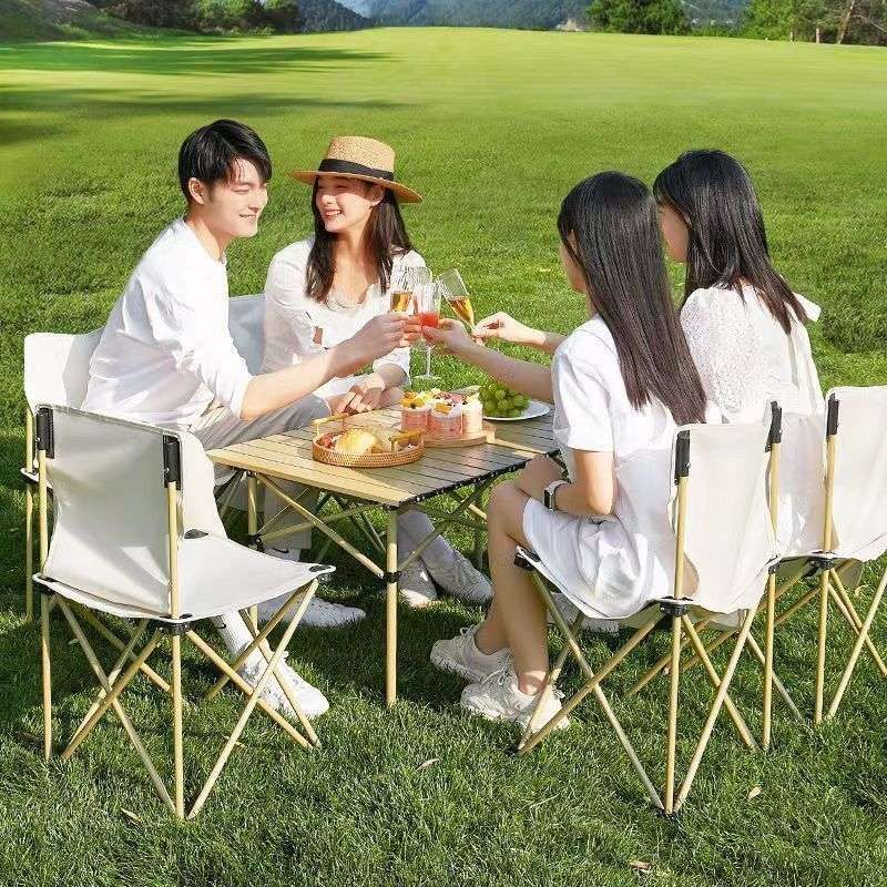 https://fulmo-img-server.com/outdoor-chair-lab/e6d20ae5f8224c3b949416be2781c4f9.jepg