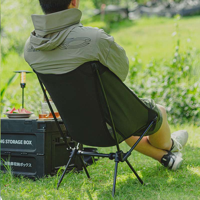 https://fulmo-img-server.com/outdoor-chair-lab/f8be0df289fd4dc1a1a8f4c3a86b9937.jepg