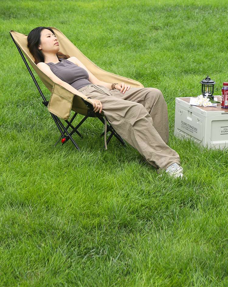 https://fulmo-img-server.com/outdoor-chair-lab/fa8476be60504c448c122e1a90c7e50a.jepg