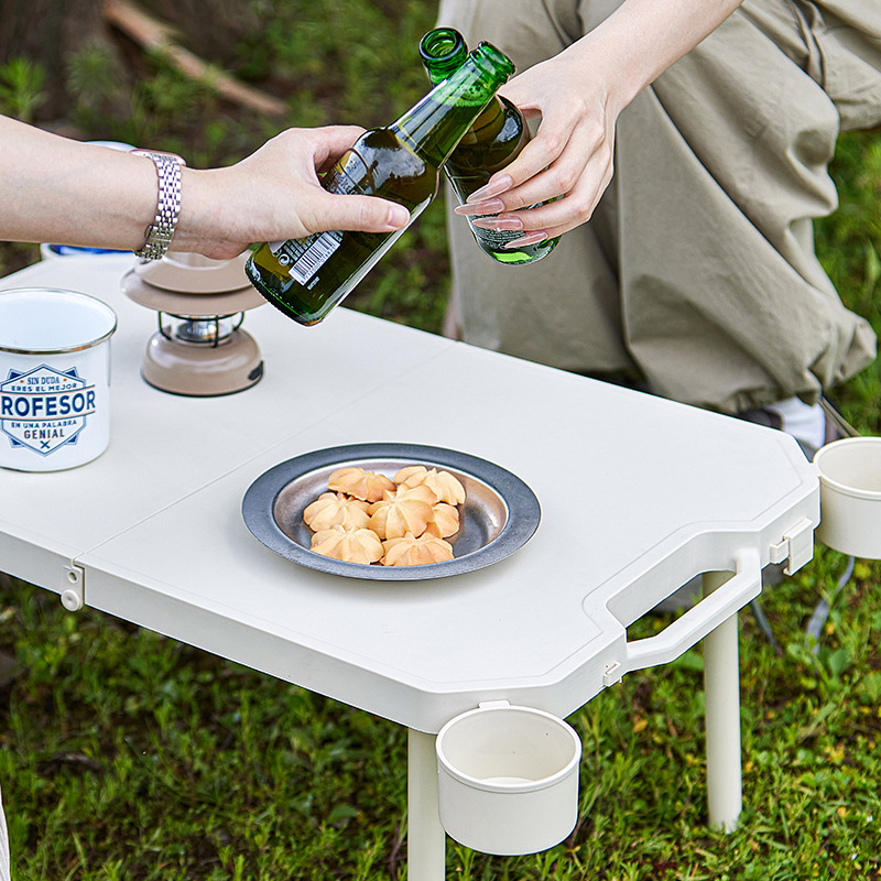 https://fulmo-img-server.com/outdoor-table-lab/0530be70-8b6e-44e3-b641-c4f101408634.jpg