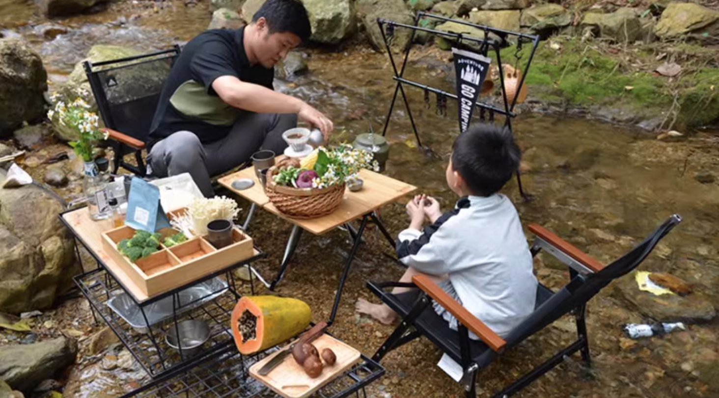 折りたたみ式アウトドアソロテーブル