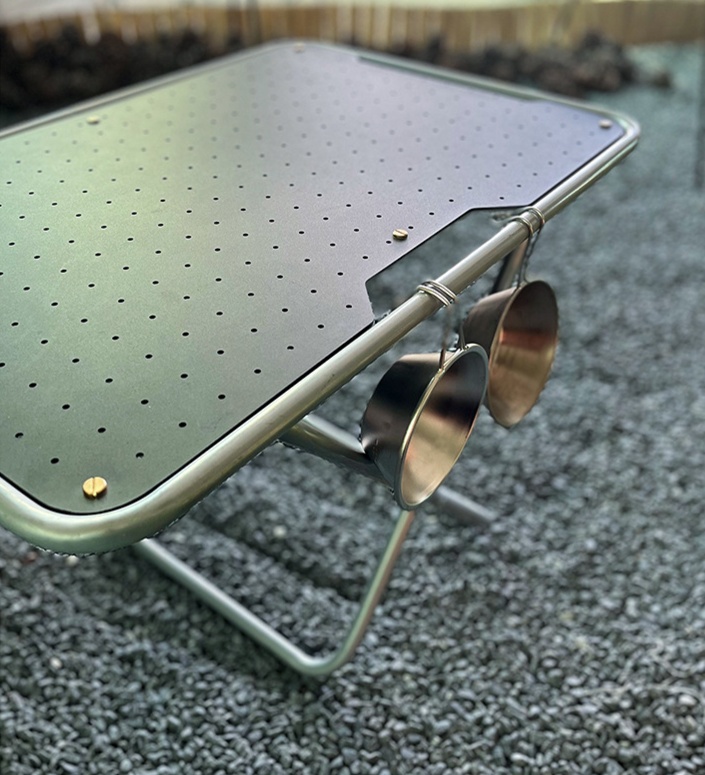 https://fulmo-img-server.com/outdoor-table-lab/1737005797775_gnbrmu5b_8eiae7du.jpeg