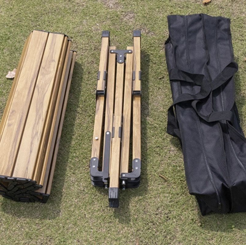 折りたたみ式木製アウトドアテーブル