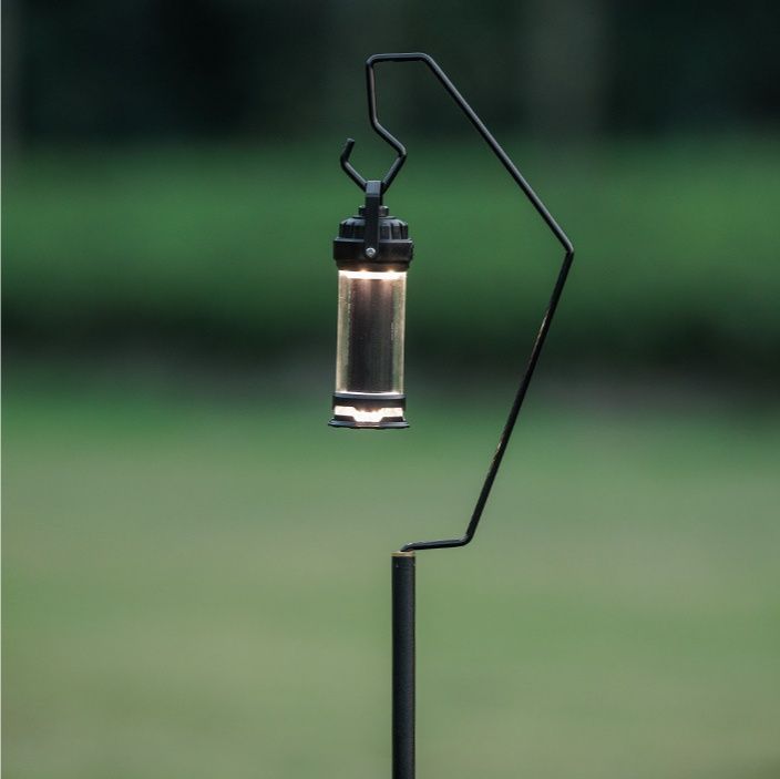 アウトドアテーブル 折り畳み式照明掛け付き三脚サイドテーブル