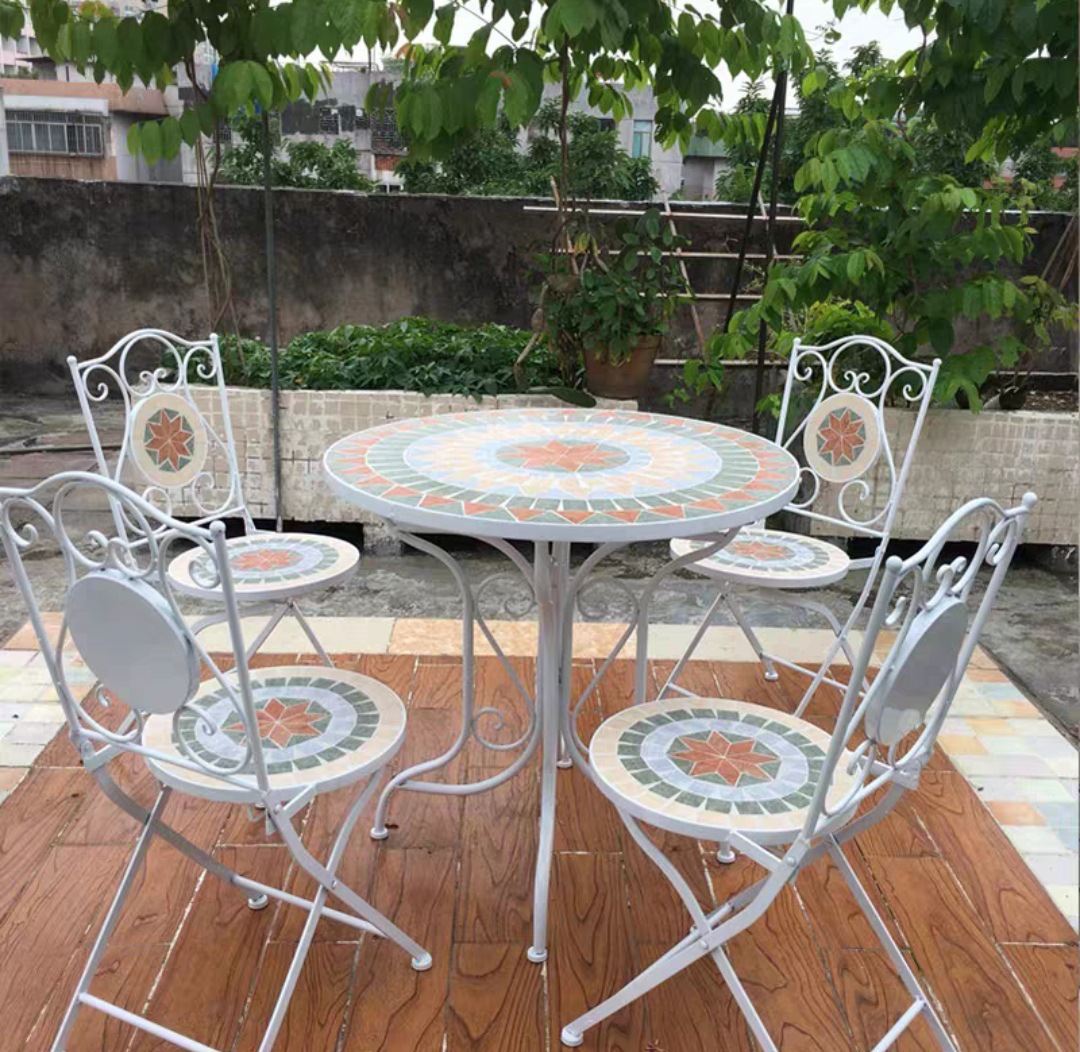 https://fulmo-img-server.com/outdoor-table-lab/3d29262d-9892-4f1d-829c-b415a4fac6b2.jpg