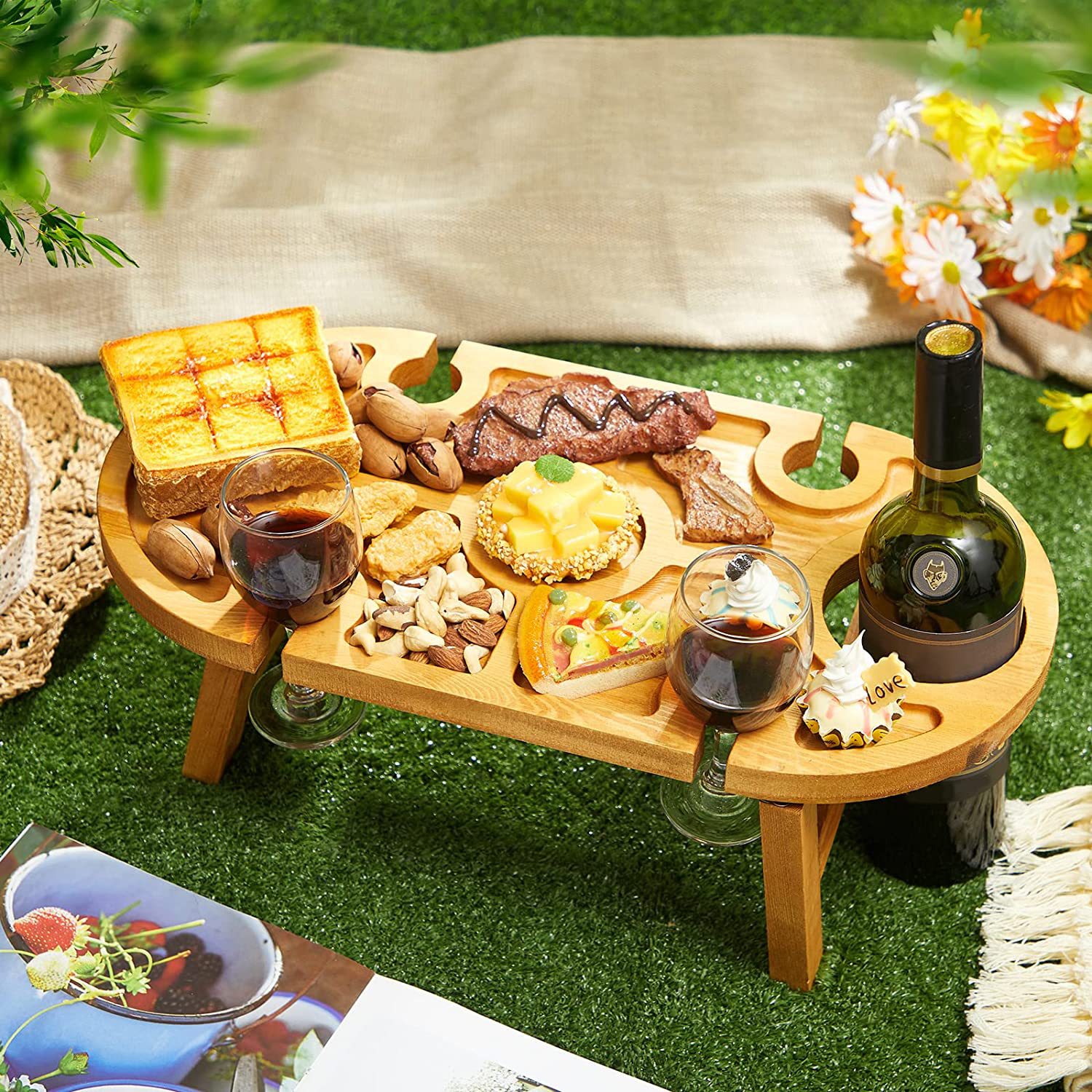 アウトドアテーブル 天然木製ワイングラスホルダー付き折りたたみ式屋外卓　コンパクト