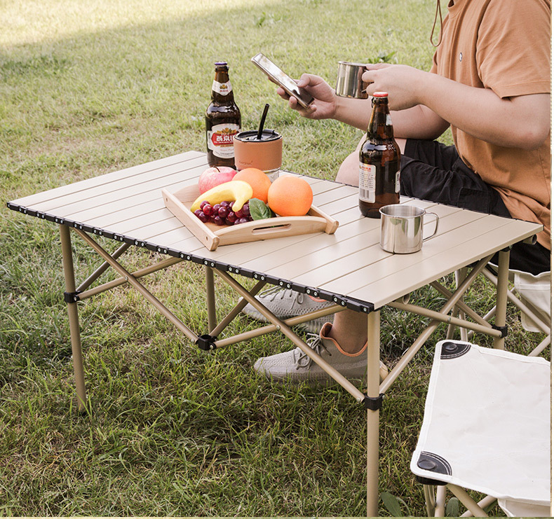 https://fulmo-img-server.com/outdoor-table-lab/82308906-eca9-445c-b5a4-1db5619bb517.jpg