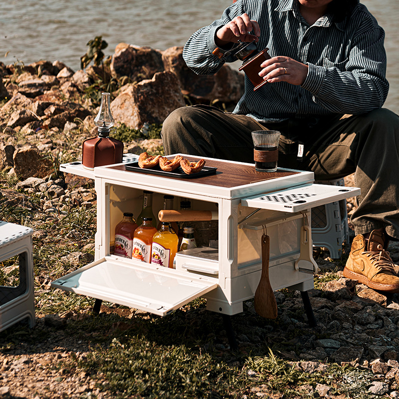 https://fulmo-img-server.com/outdoor-table-lab/9436c1c3-3b81-4526-8165-1dc56f157214.jpg