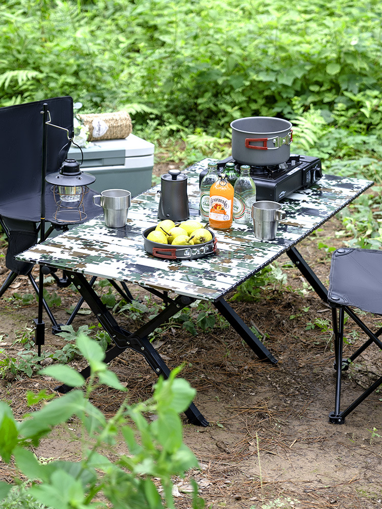 https://fulmo-img-server.com/outdoor-table-lab/e23cf6a8-6d9e-4da9-99cd-6cc4be63e1c5.jpg