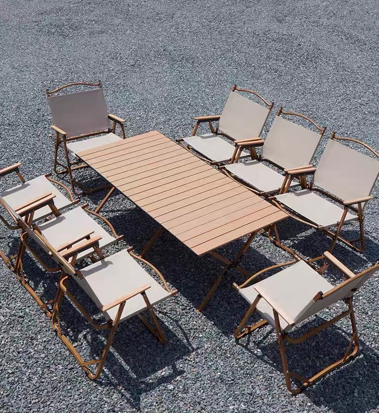 https://fulmo-img-server.com/outdoor-table-lab/f9d3f815-1934-4659-a60b-5fea7c930b5e.jpg