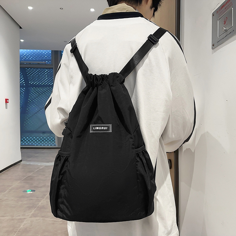 巾着式軽量リュック 大容量アウトドア仕様
