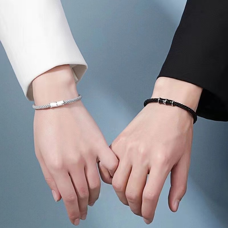 編み込み紐調節可能ステンレスプレート付ペアブレスレット