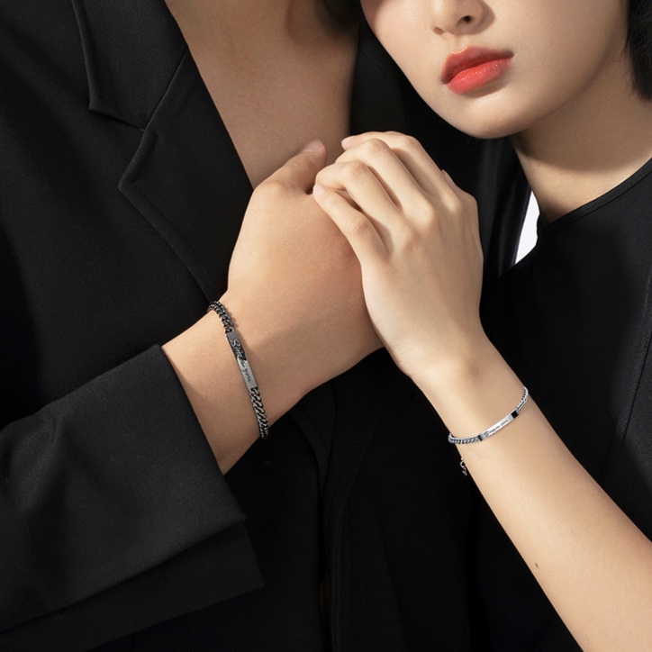 ブレスレットペア 刻印プレート細身チェーンブレスレット