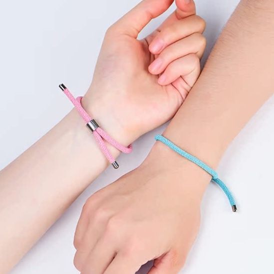 ブレスレットペア 紐結び絆ブレスレット