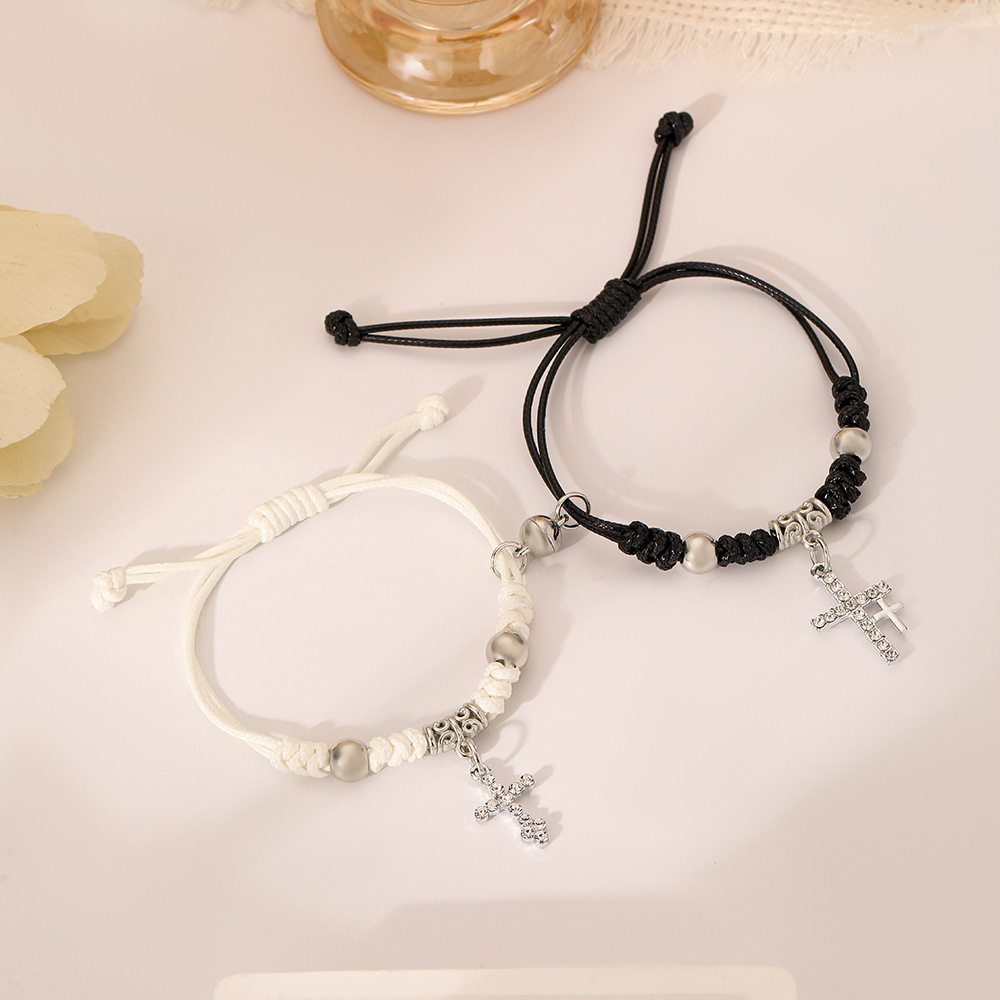 https://fulmo-img-server.com/pairheart/1ad85eb4-bfa1-4bdf-aef6-6d6f20ea1010.jpg