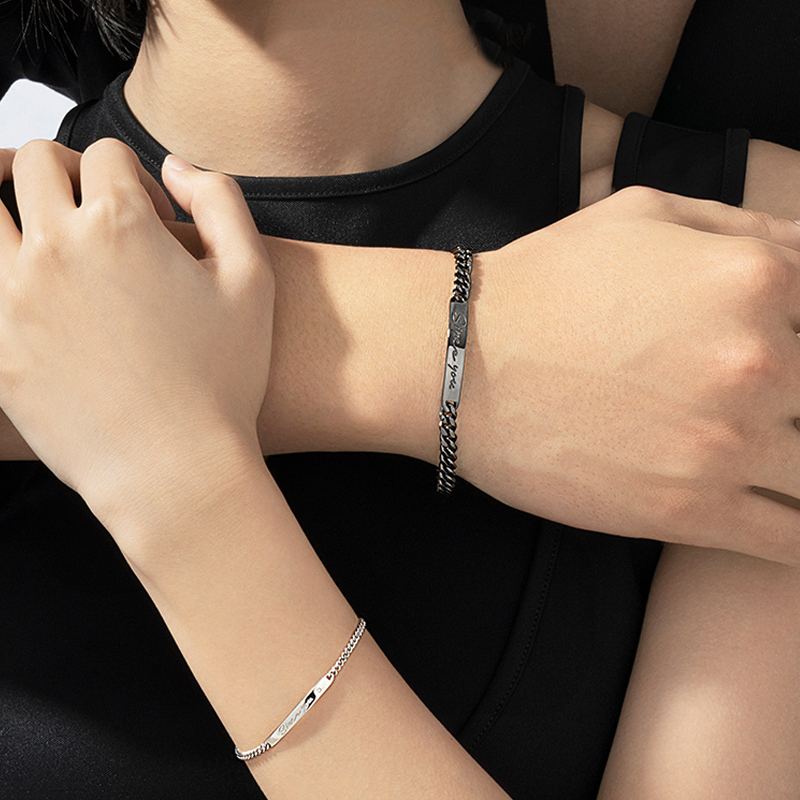 ブレスレットペア 刻印プレート細身チェーンブレスレット