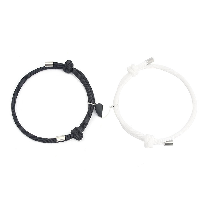 ペアブレスレット 繋がり合う磁石ハート編み込み絆ブレスレット