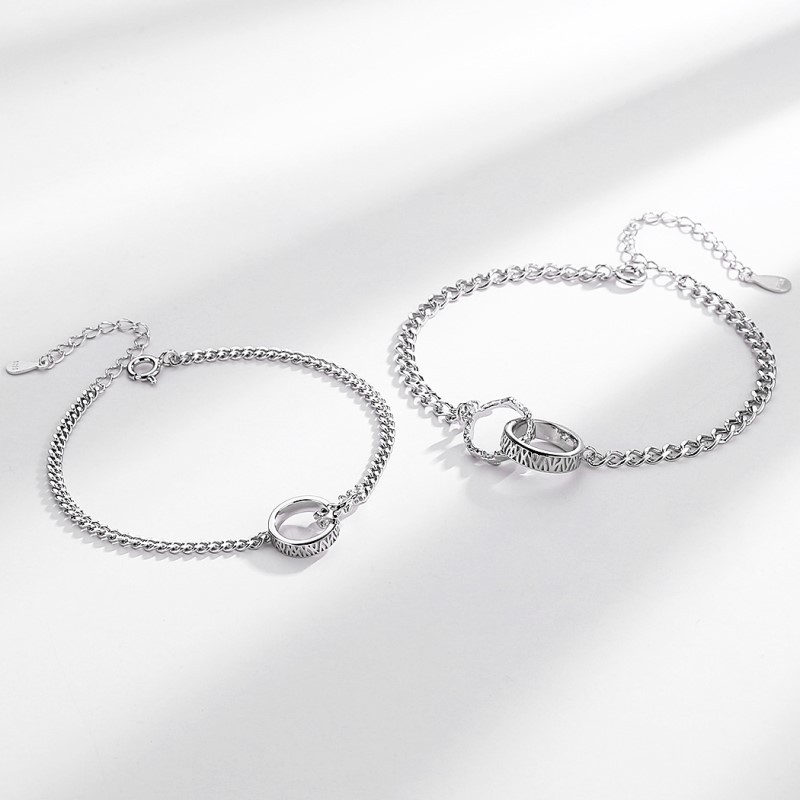 永遠の輪モチーフ繊細チェーンペアブレスレット