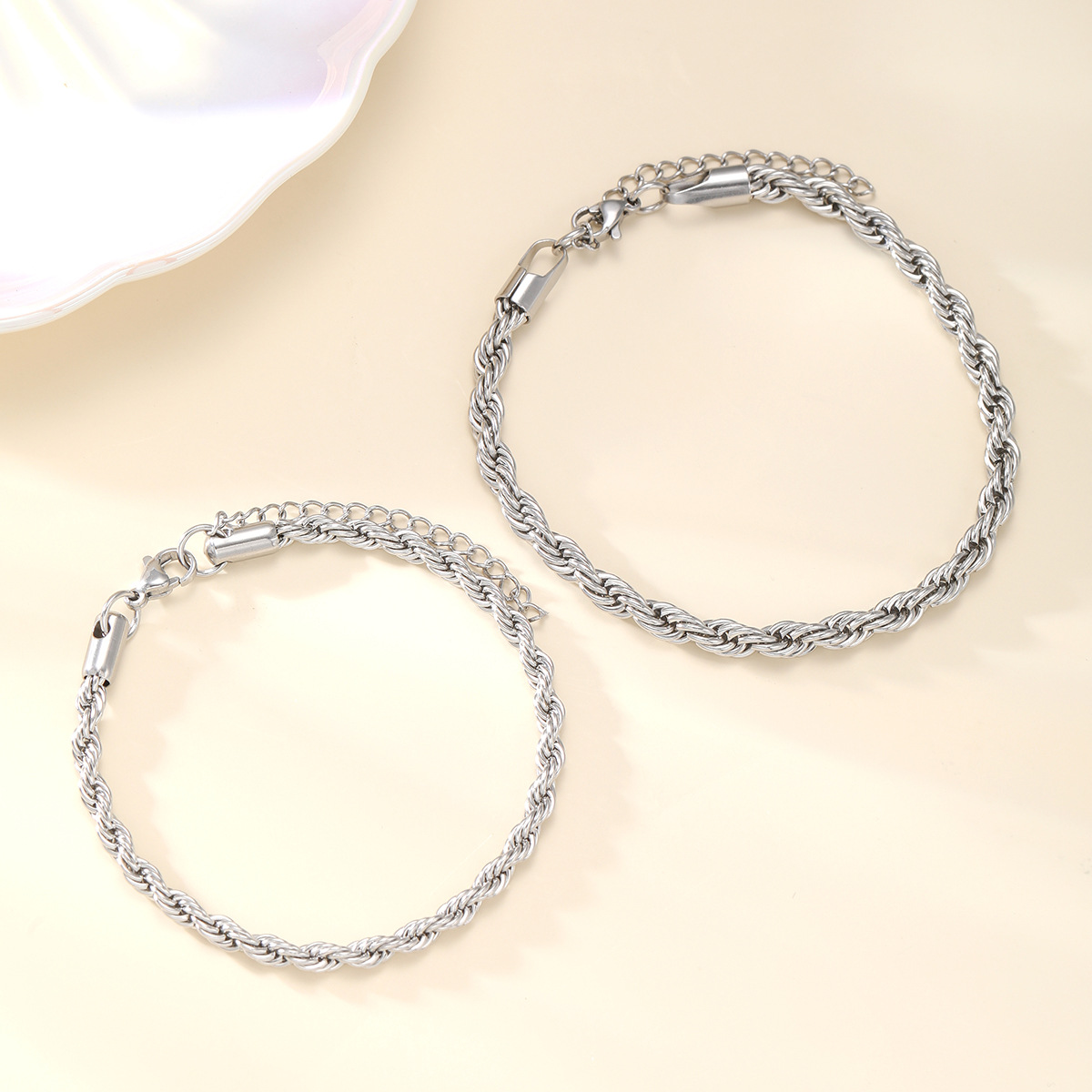 ペアブレスレット 絆を紡ぐ縄編み細身ブレスレット