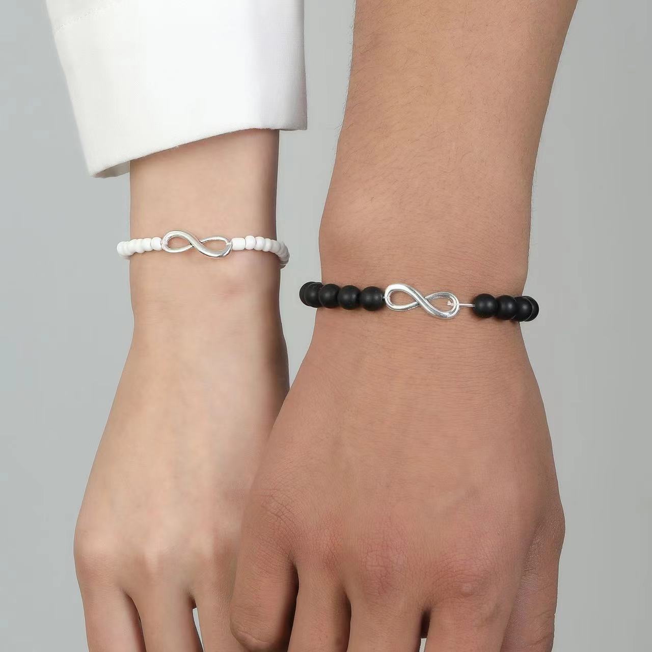 ペアブレスレット 無限の絆を刻む天然石ビーズの永遠記号腕飾り