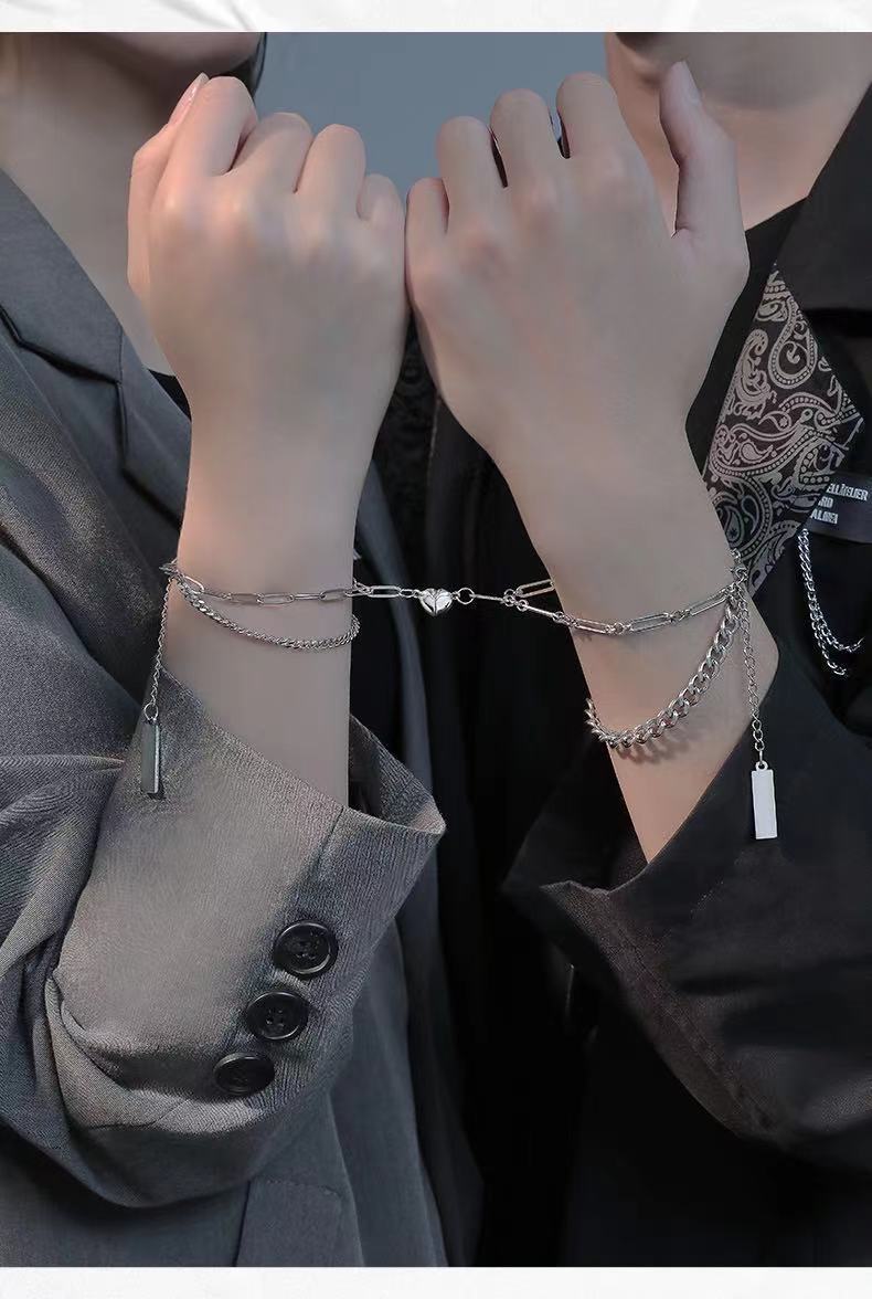 ペアブレスレット 二重鎖ハート飾り付きペア二連ブレスレット