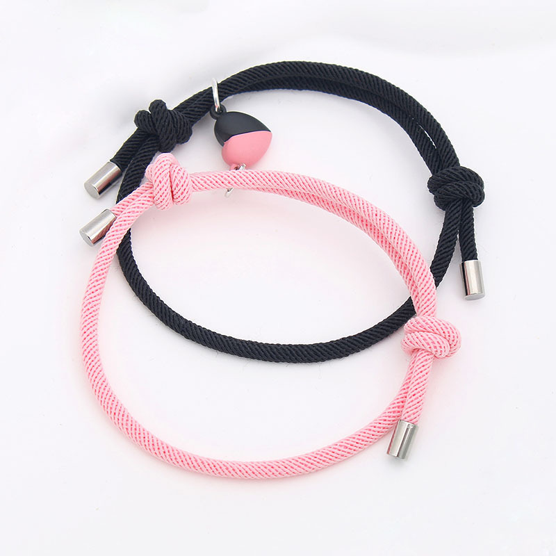 ペアブレスレット 繋がり合う磁石ハート編み込み絆ブレスレット