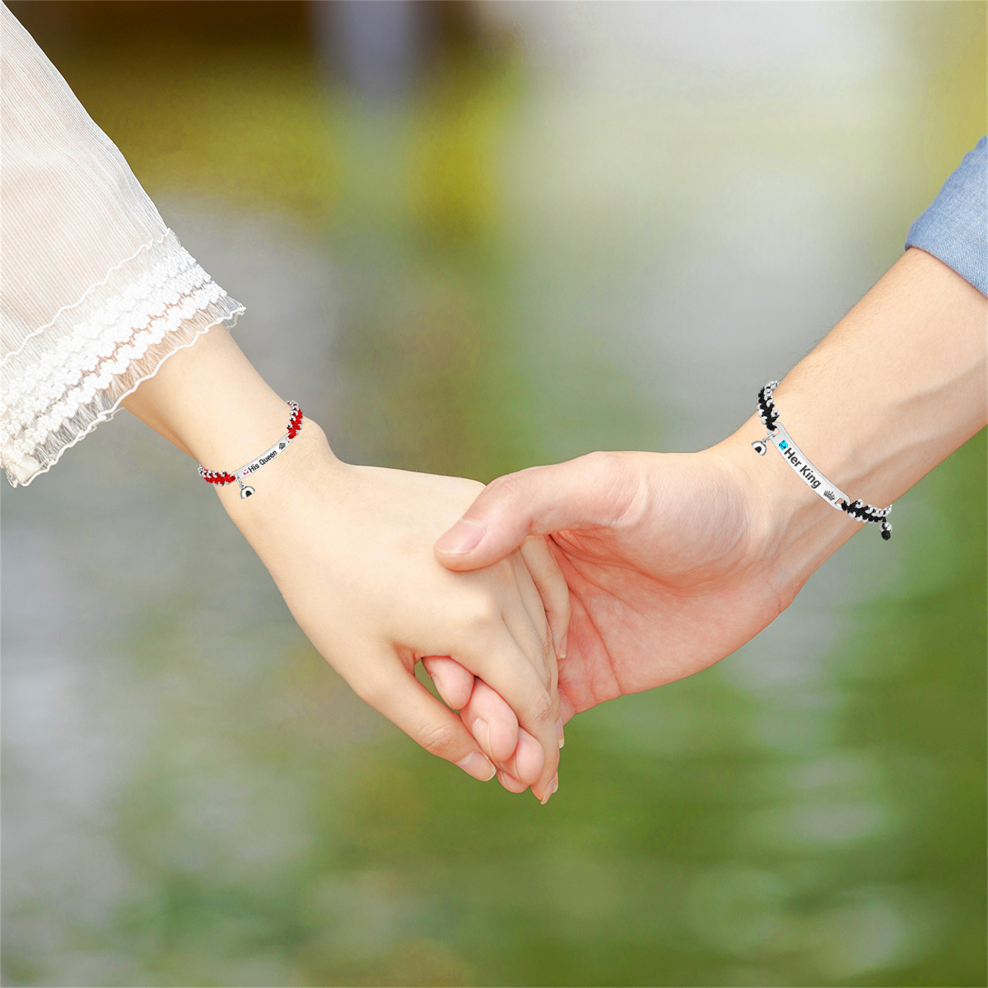 ペアブレスレット 王様と女王様刻印プレート編み込みビーズブレスレット