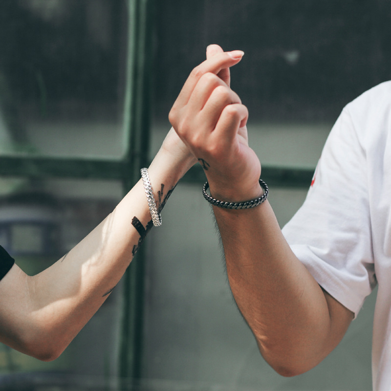 ペアブレスレット 三つ編み喜平チェーン復古調ステンレス腕輪