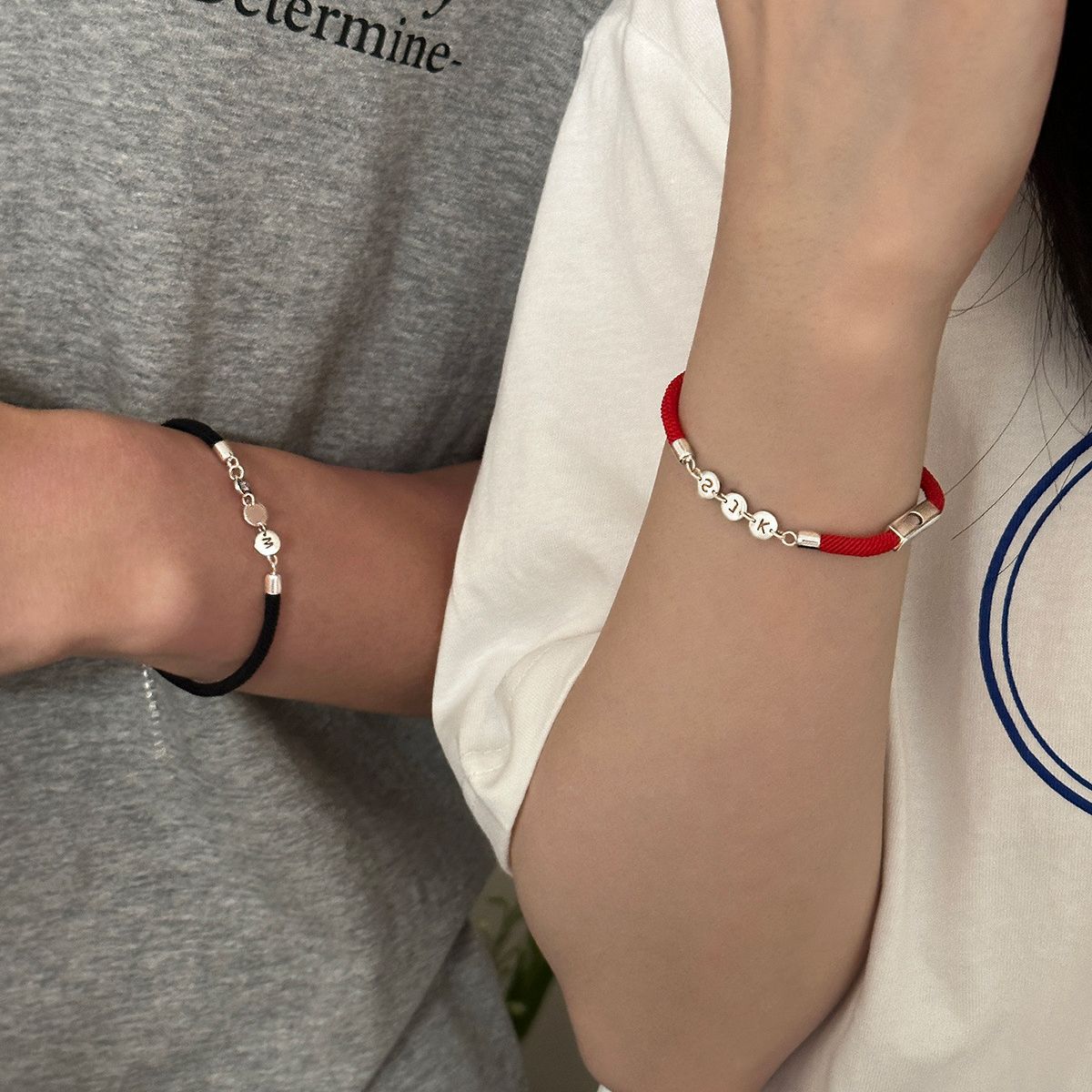 https://fulmo-img-server.com/pairheart/a2d172d8-c55d-4138-9ff6-e229bb6fd2e3.jpg