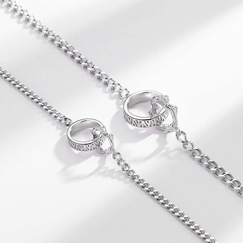 永遠の輪モチーフ繊細チェーンペアブレスレット