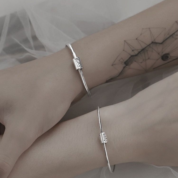 https://fulmo-img-server.com/pairheart/ce58c4b4-0714-4ae6-89a9-22fc14fedfb7.jpg