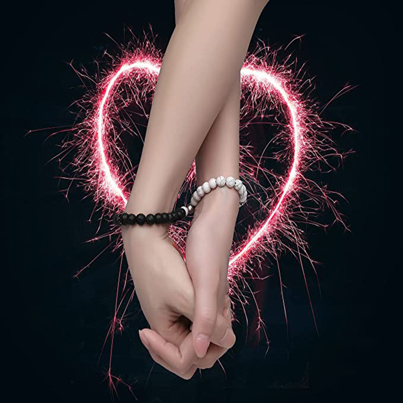 ペアブレスレット 王冠飾り天然石ペアブレスレット誕生日石