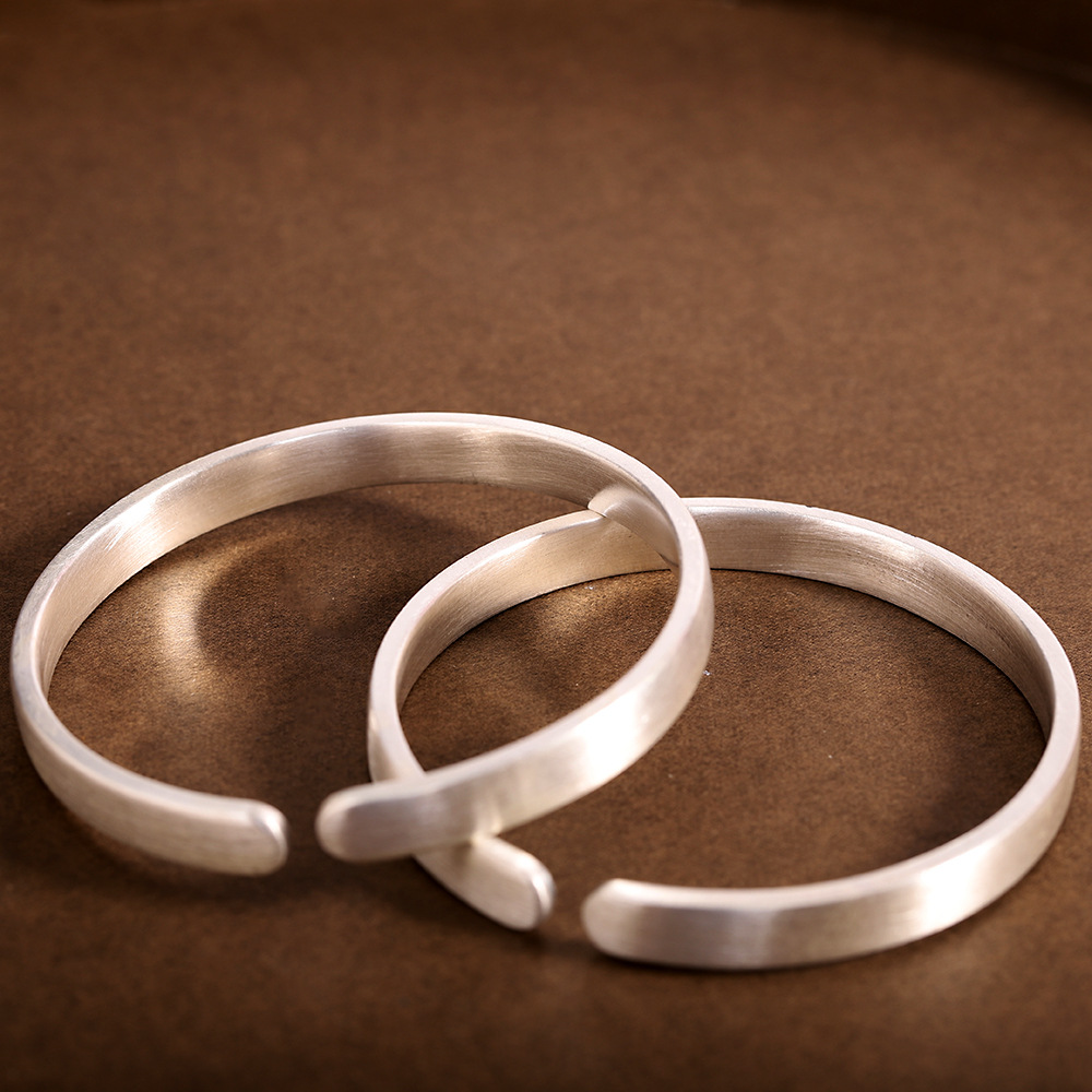 ペアブレスレット 円形吉祥文様刻印調節可能バングル