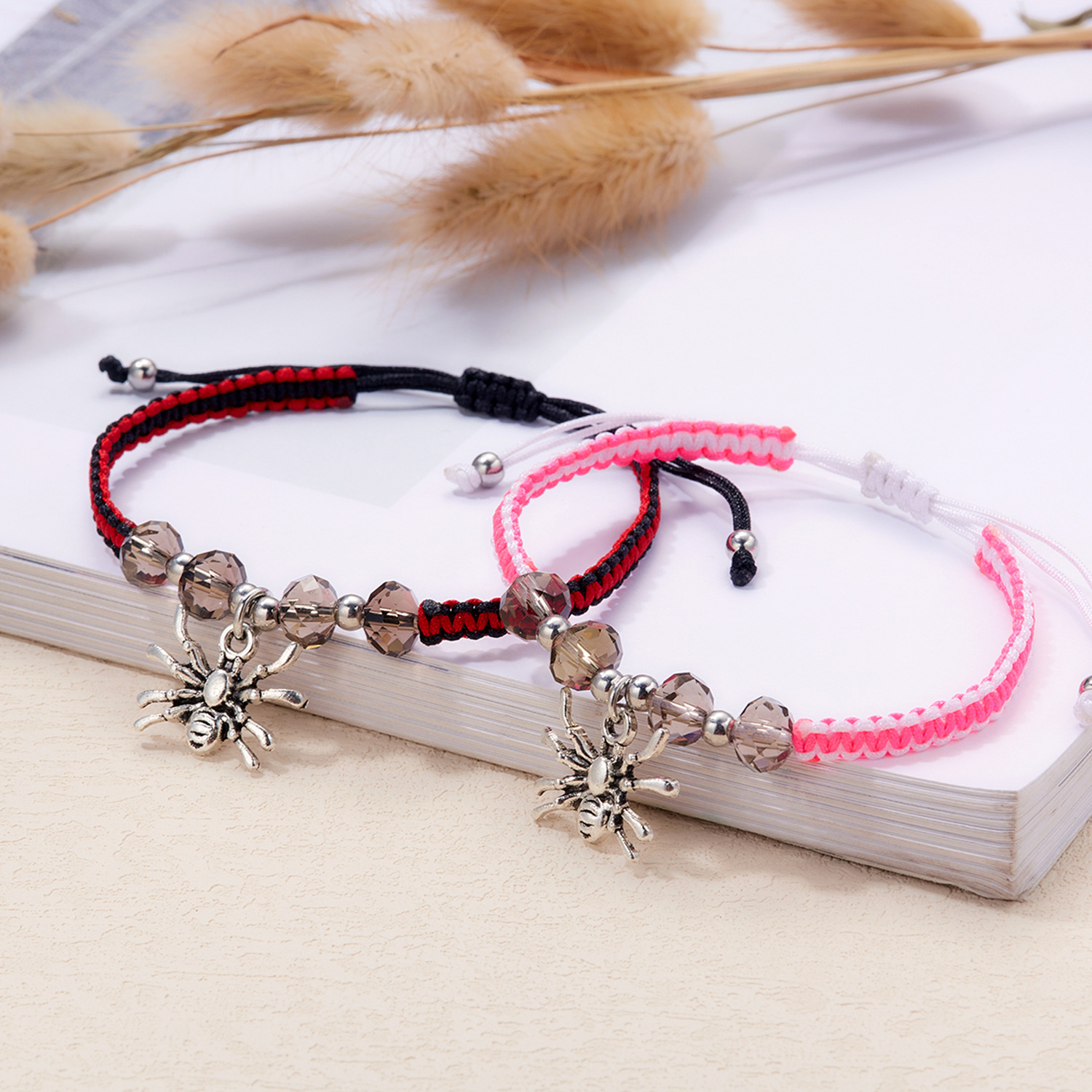 https://fulmo-img-server.com/pairheart/f9ed3c99-9bc2-4dc0-92a1-4bd688b3b15f.jpg