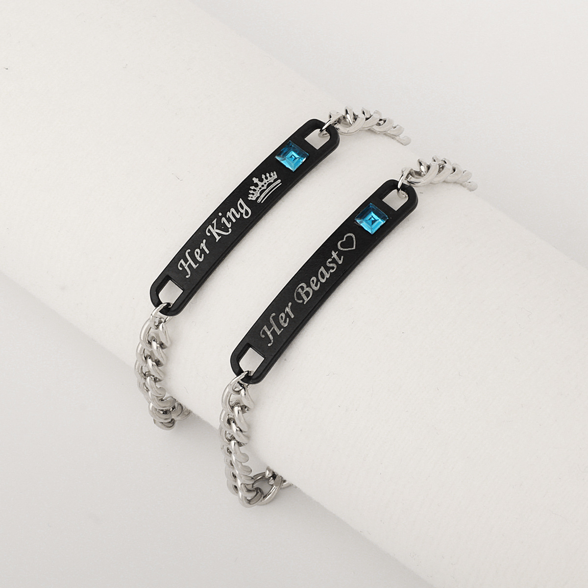 https://fulmo-img-server.com/pairheart/fe2d124c-82cf-43dd-82d0-bd5613f8d00d.jpg