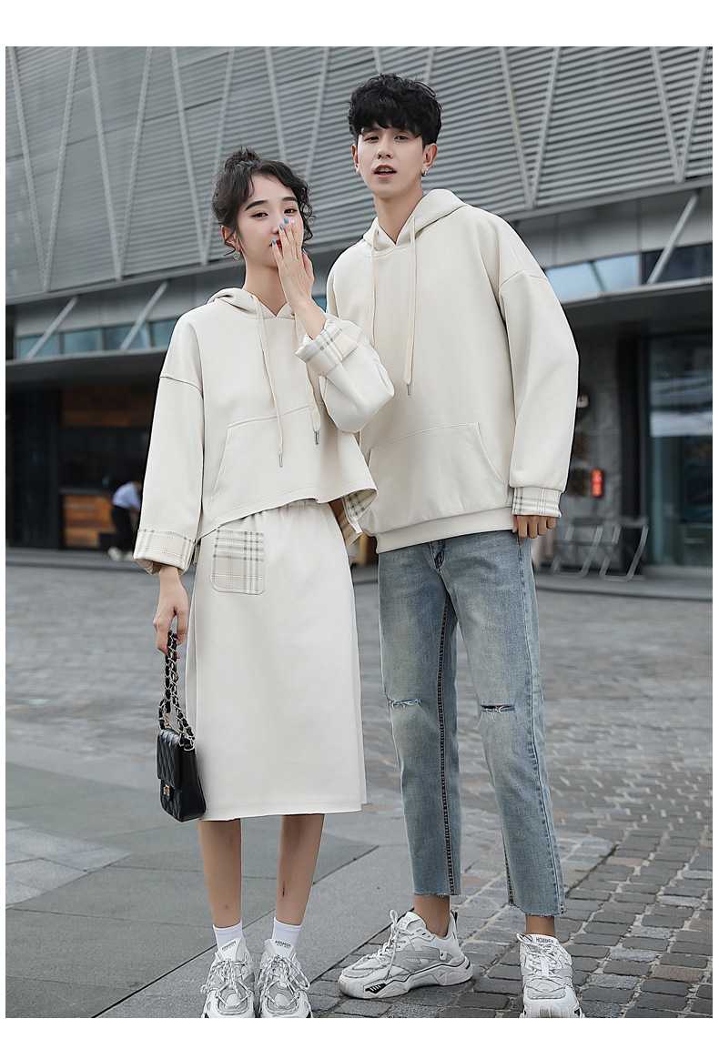 【2025年最新】お揃いで着たいパーカーカップルコーデ15選！