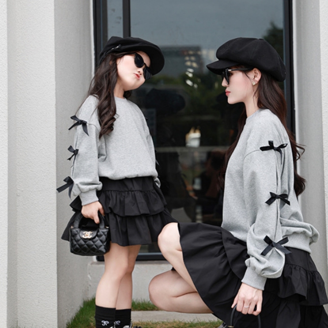 ペアルック 親子お揃いリボン付きトレーナー子供90-150cm大人M