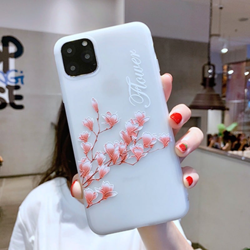 お揃いスマホケース シンプルな花柄のスマホケース 大型花柄