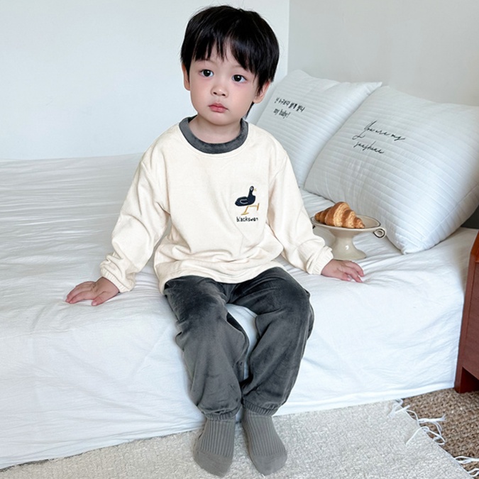 子どもパジャマ うさぎとくまの おやすみルームウェア