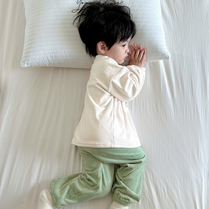 子どもパジャマ うさぎとくまの おやすみルームウェア