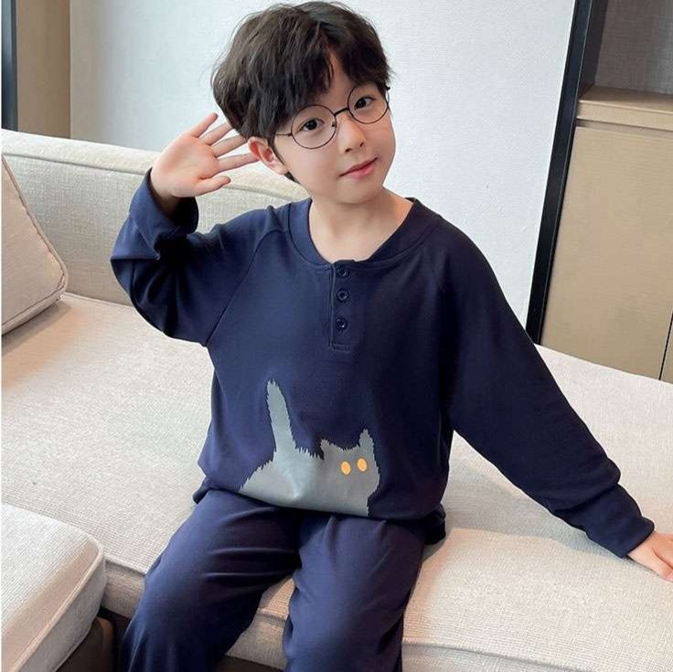 子どもパジャマ ねこシルエット ふわもこ おやすみセット