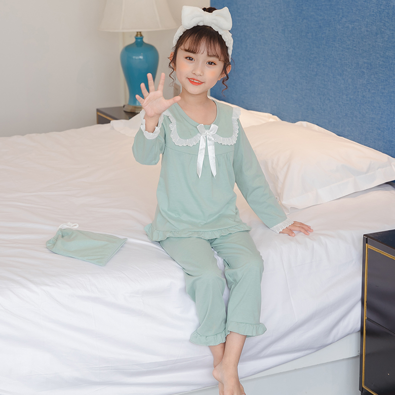 子どもパジャマ ふんわりレース付きおやすみウェア