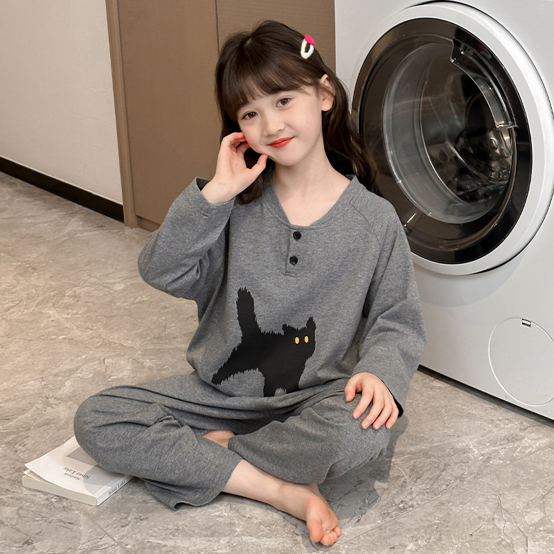 子どもパジャマ 黒猫シルエット 長袖上下セット