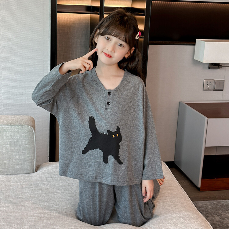子どもパジャマ 黒猫シルエット 長袖上下セット