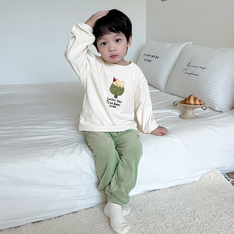 子どもパジャマ うさぎとくまの おやすみルームウェア