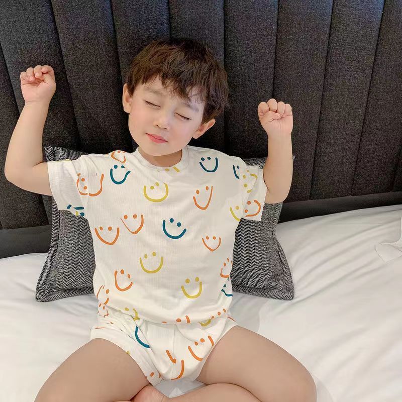 子どもパジャマ ポップ柄セットアップパジャマ