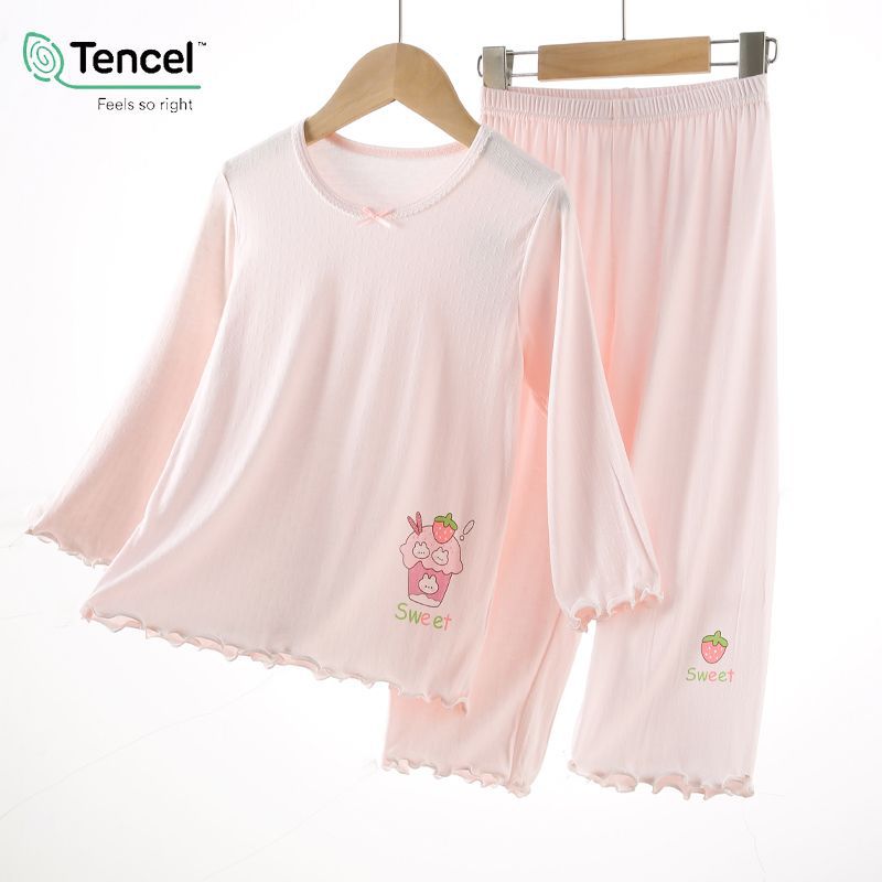 子どもパジャマ いちごミルク柄長袖上下セット女の子パジャマ