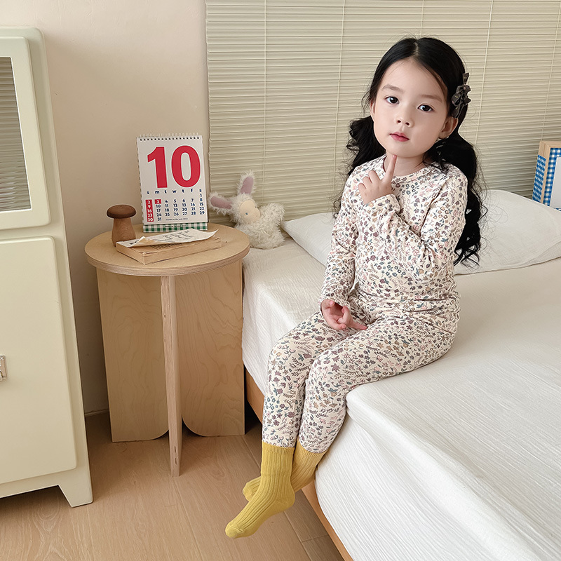 子どもパジャマ 総柄 お部屋着 上下セット